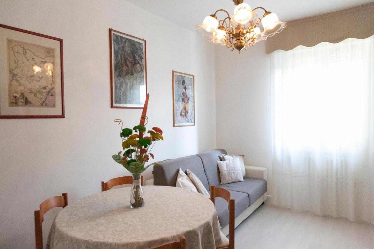 Appartamento Casa Vacanze Enjoy أسيسي المظهر الخارجي الصورة